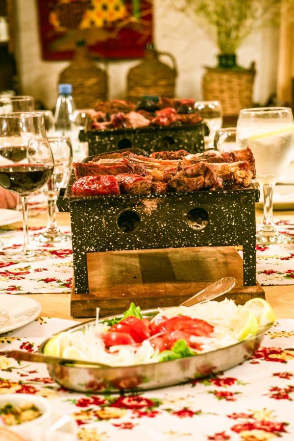 Estancia Quillen Lodge - Hosteria Aluminé 外观 照片
